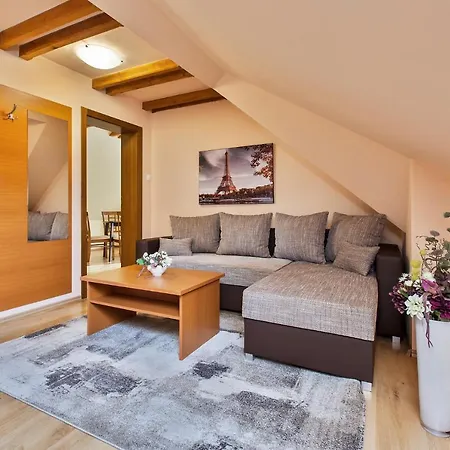 Apartmany Pinus, Tale, Chopok Juh Екстер'єр фото